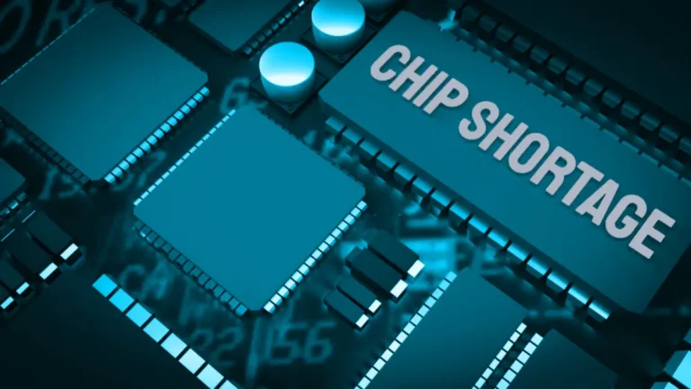 Global Chip Shortage: Navigating Tech Delays & Supply Chain Resilience